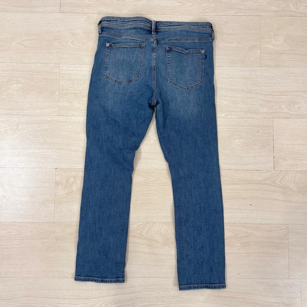 Pilcro Jeans Women 30 Blue Distressed Straight Leg Mid Rise Denim - Picture 2 of 5